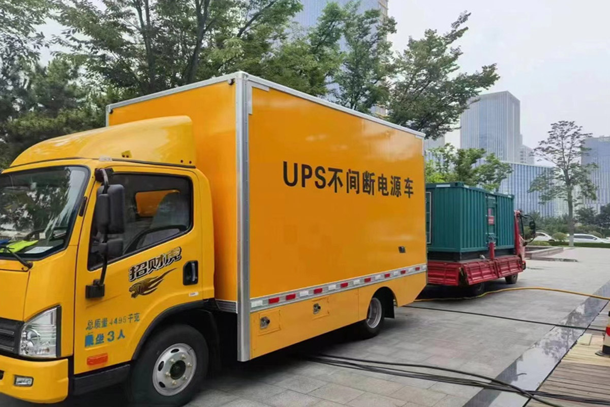 玛曲发电机租赁施工现场
